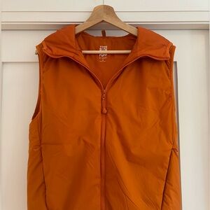 TNA packable puffer vest